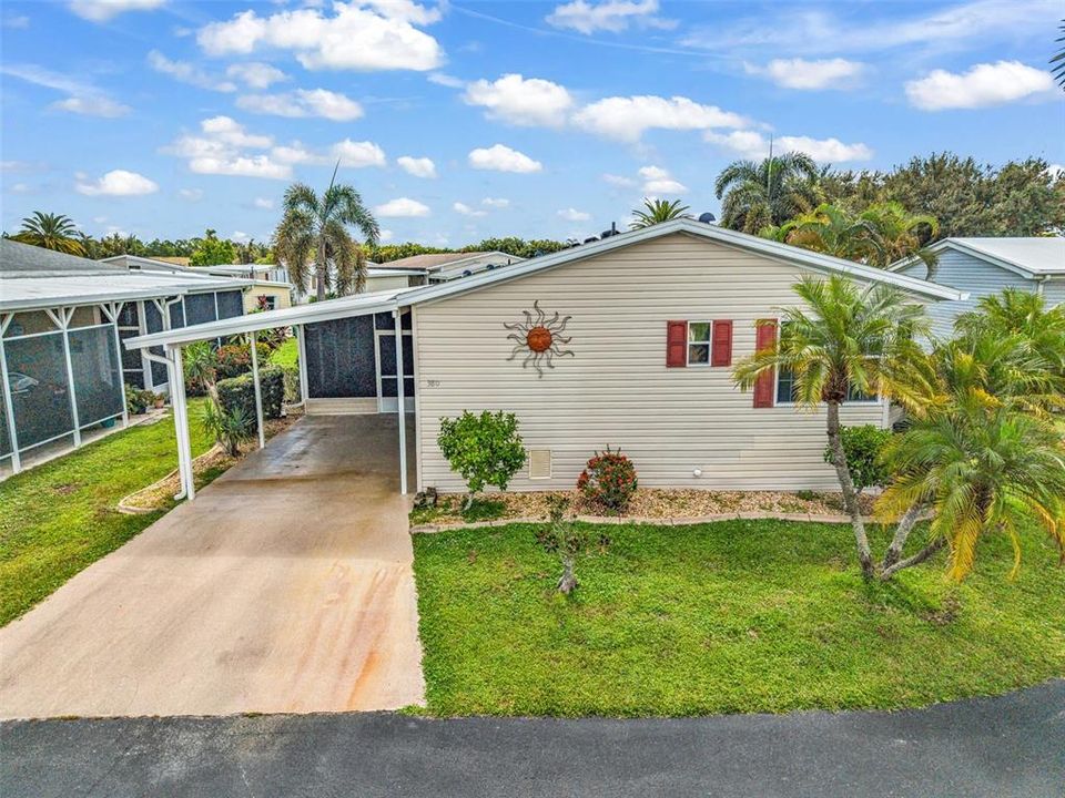 For Sale: $175,000 (2 beds, 2 baths, 1350 Square Feet)