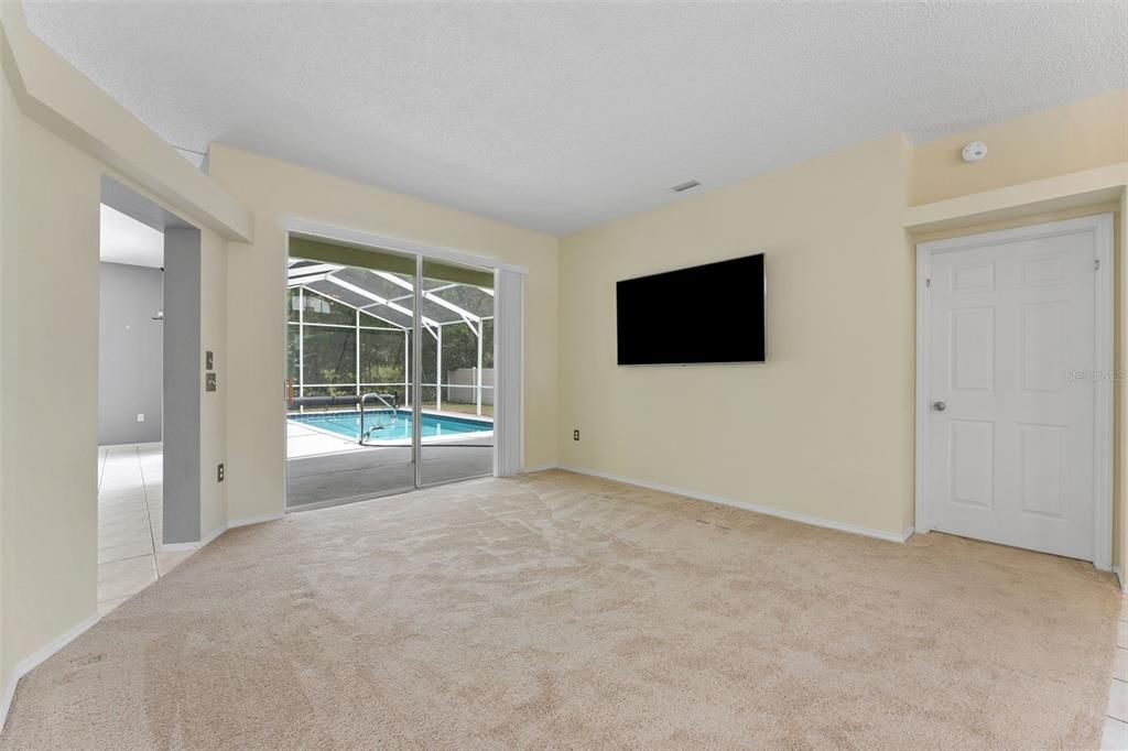 For Sale: $365,000 (3 beds, 2 baths, 1513 Square Feet)