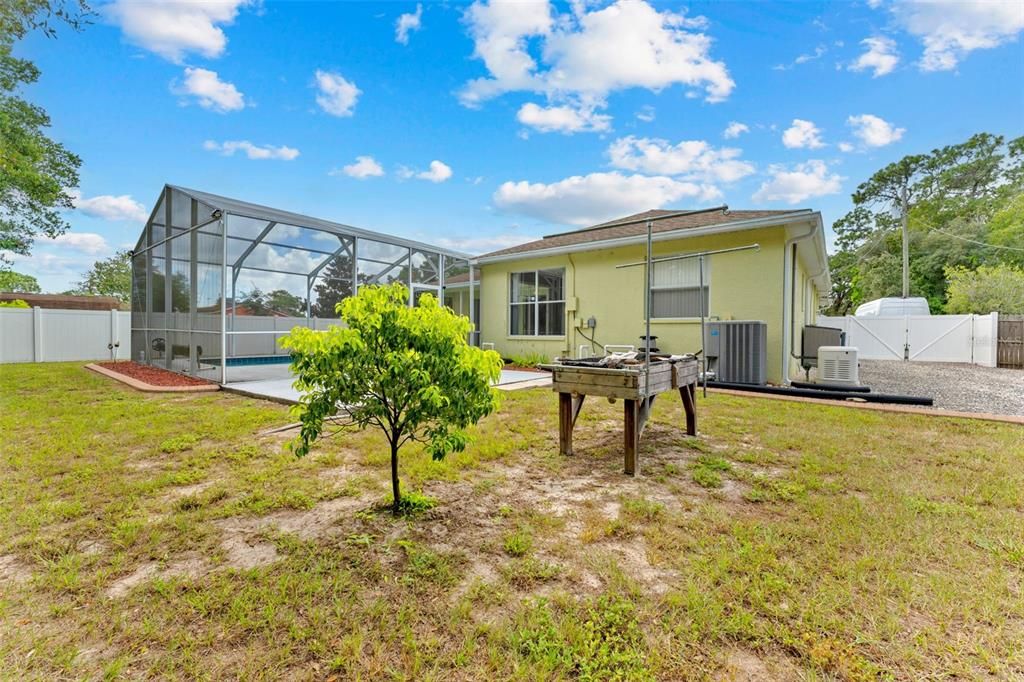 For Sale: $365,000 (3 beds, 2 baths, 1513 Square Feet)