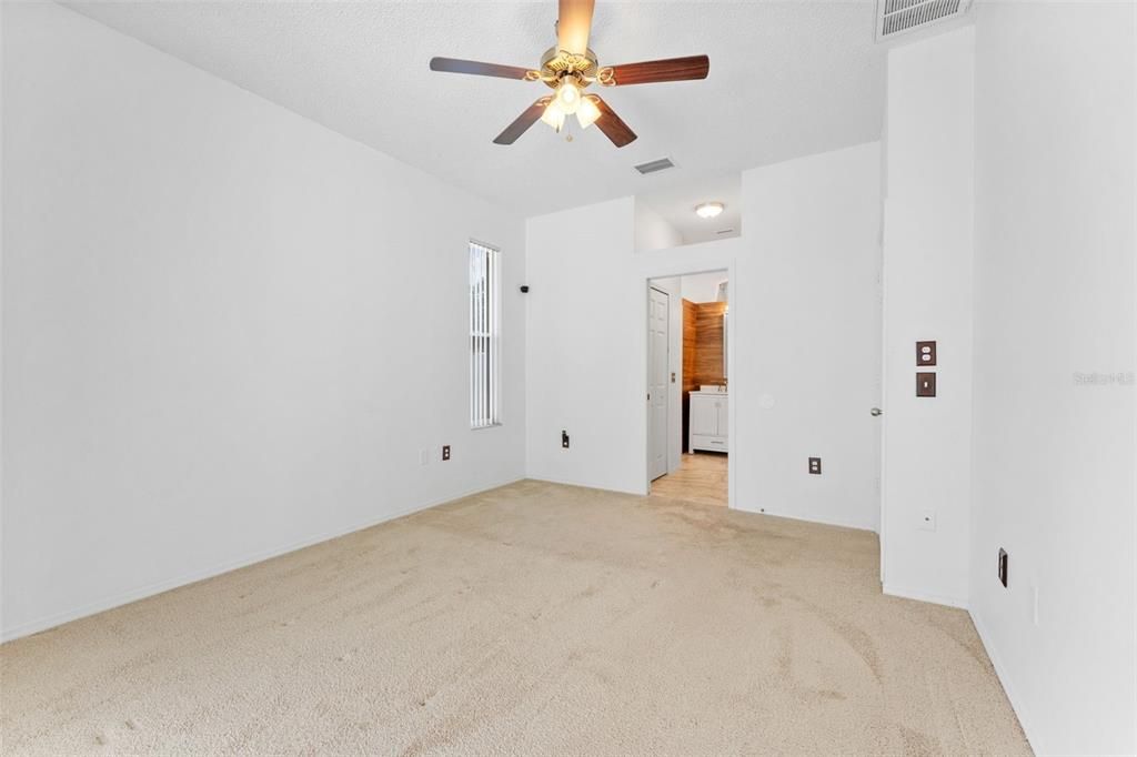 For Sale: $365,000 (3 beds, 2 baths, 1513 Square Feet)