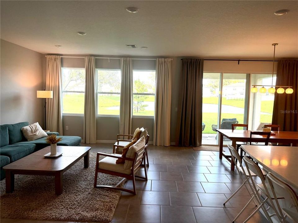 For Sale: $489,000 (4 beds, 3 baths, 2756 Square Feet)