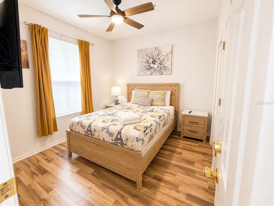 En Venta: $265,000 (4 camas, 3 baños, 1492 Pies cuadrados)