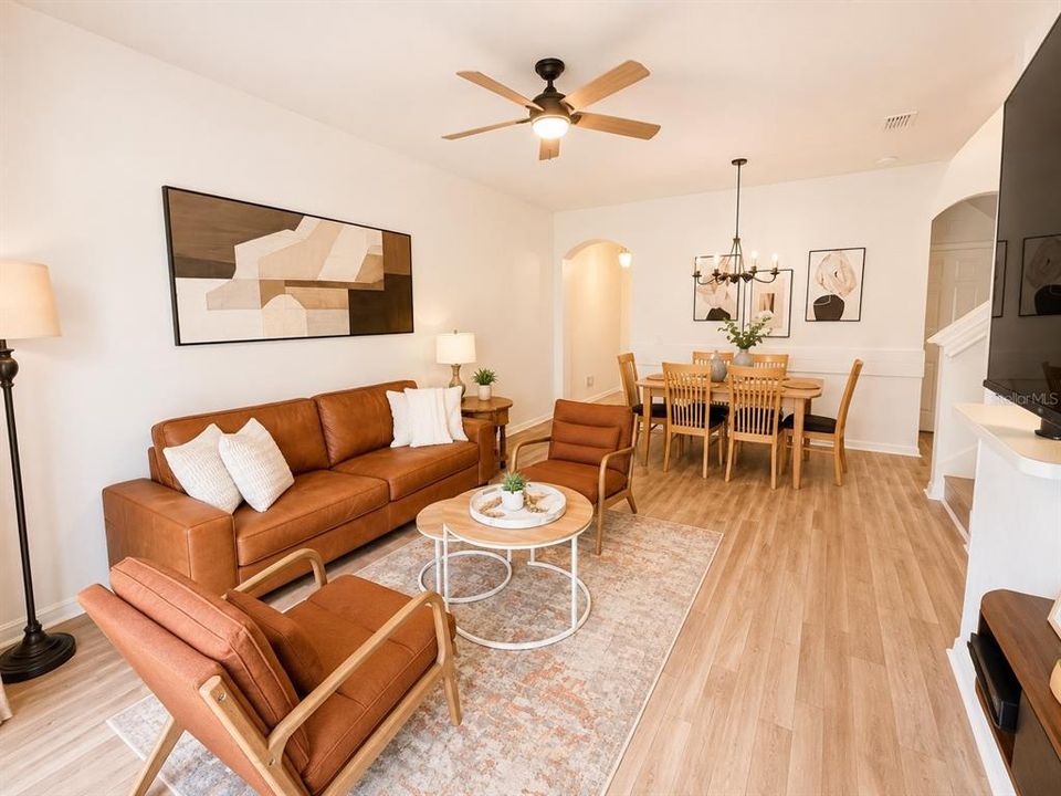 En Venta: $265,000 (4 camas, 3 baños, 1492 Pies cuadrados)
