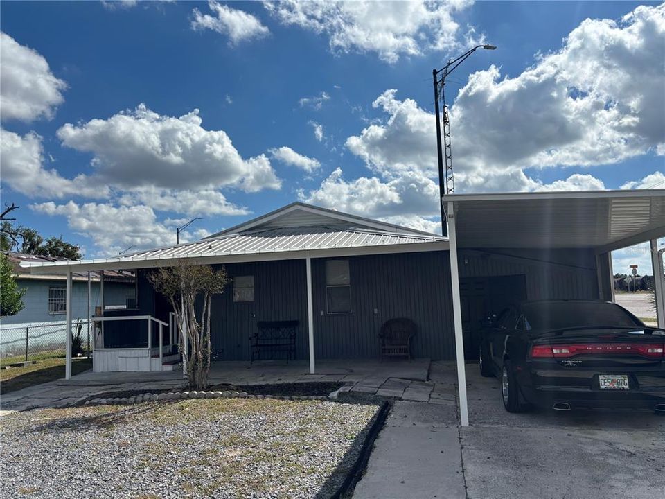 For Sale: $185,000 (3 beds, 2 baths, 1326 Square Feet)