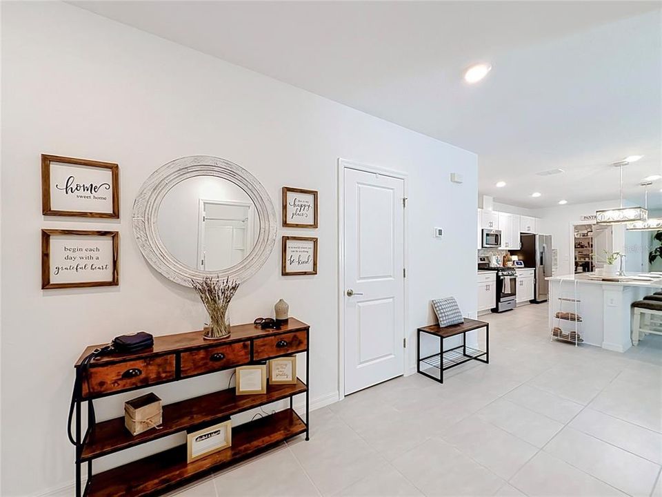 For Sale: $359,900 (4 beds, 3 baths, 2085 Square Feet)