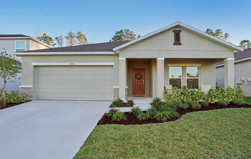 For Sale: $359,900 (4 beds, 3 baths, 2085 Square Feet)