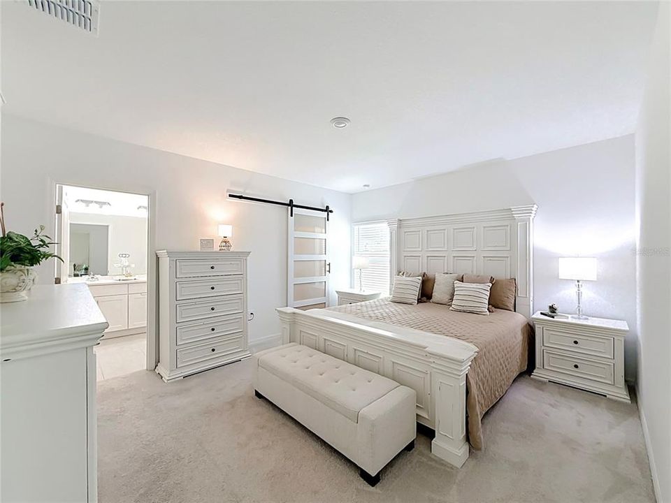 For Sale: $359,900 (4 beds, 3 baths, 2085 Square Feet)
