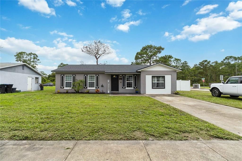 For Sale: $365,000 (3 beds, 1 baths, 1240 Square Feet)