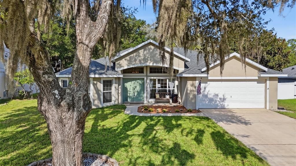 For Sale: $369,900 (3 beds, 2 baths, 1883 Square Feet)