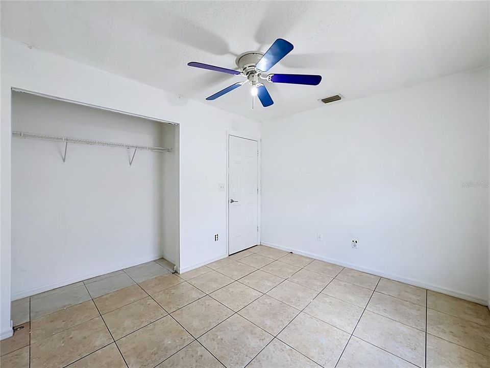 For Sale: $269,999 (3 beds, 2 baths, 1278 Square Feet)