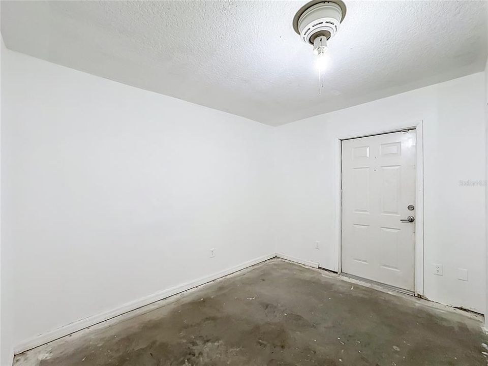 For Sale: $269,999 (3 beds, 2 baths, 1278 Square Feet)