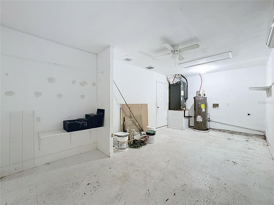 For Sale: $269,999 (3 beds, 2 baths, 1278 Square Feet)