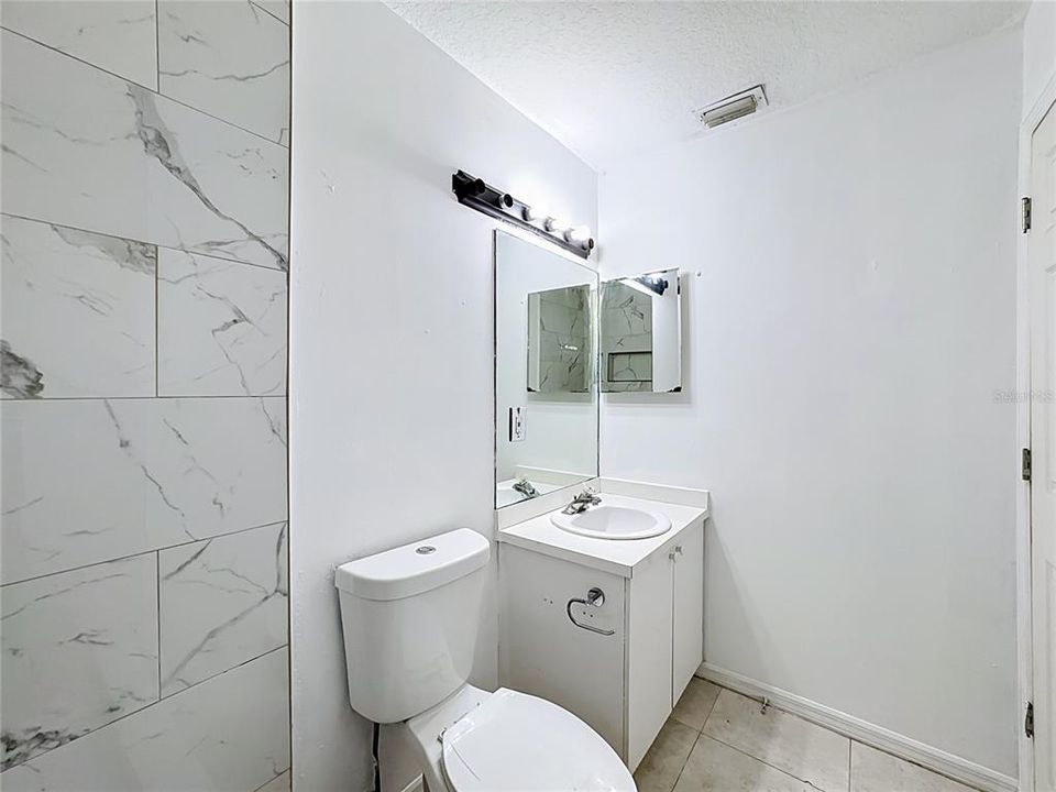 For Sale: $269,999 (3 beds, 2 baths, 1278 Square Feet)