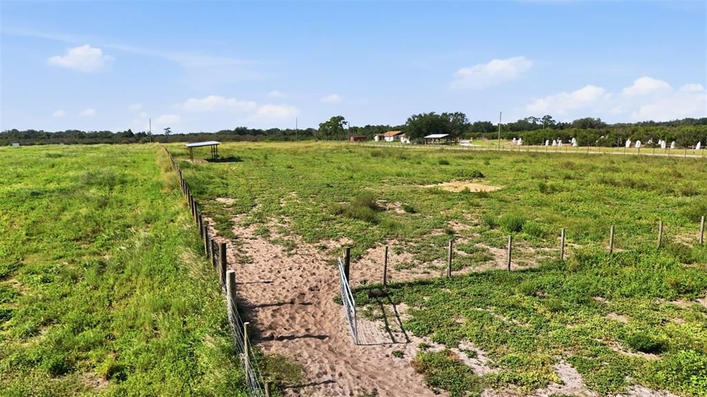待售: $215,000 (6.29 acres)