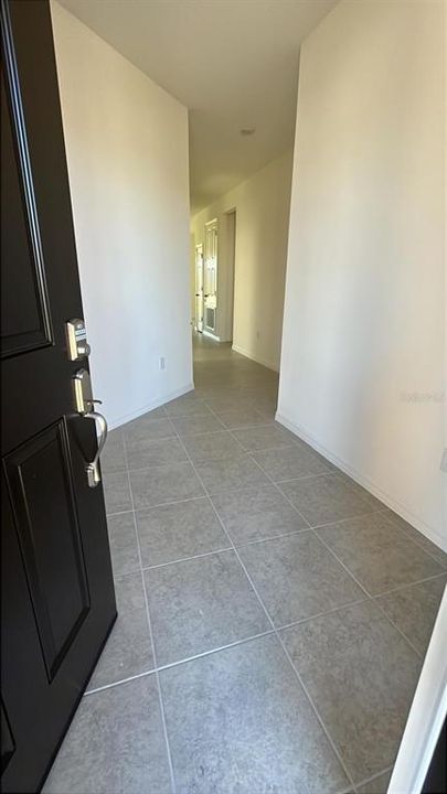 В аренду: $2,200 (4 спален, 3 ванн, 1764 Квадратных фут)