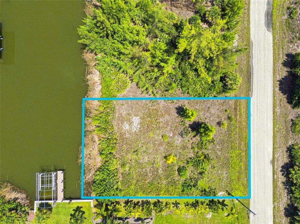 En Venta: $125,000 (0.23 acres)
