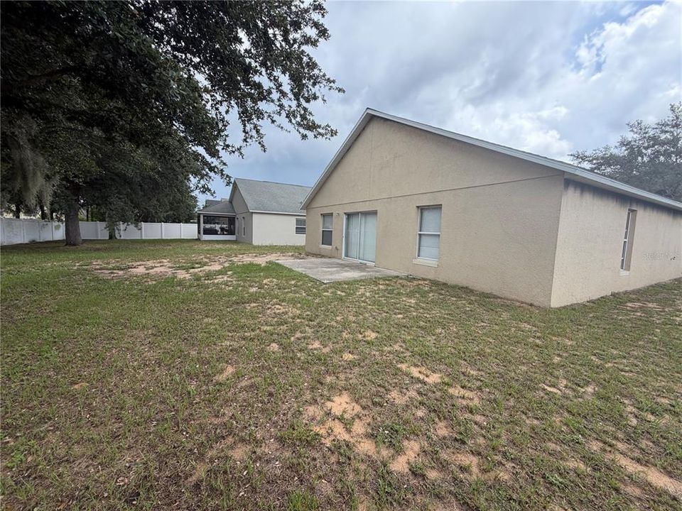 For Sale: $145,000 (3 beds, 2 baths, 1772 Square Feet)