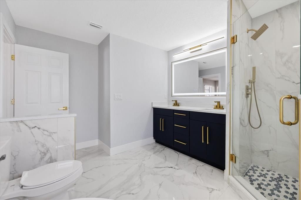 For Sale: $347,900 (3 beds, 2 baths, 1721 Square Feet)
