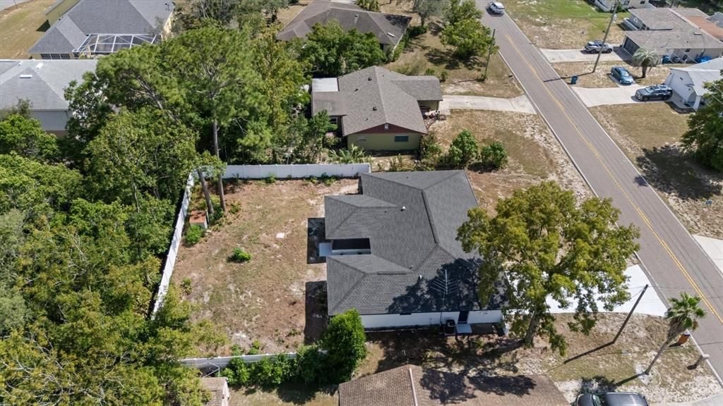 For Sale: $347,900 (3 beds, 2 baths, 1721 Square Feet)