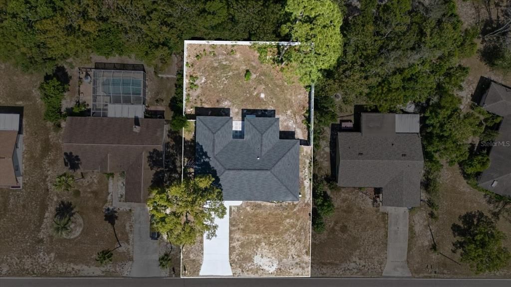 For Sale: $347,900 (3 beds, 2 baths, 1721 Square Feet)