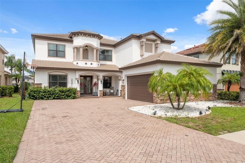 For Sale: $1,250,000 (5 beds, 3 baths, 4118 Square Feet)
