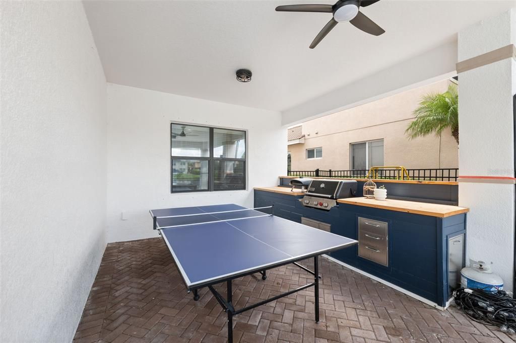 For Sale: $1,250,000 (5 beds, 3 baths, 4118 Square Feet)