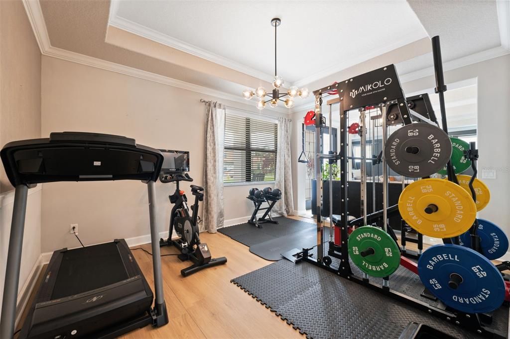 For Sale: $1,250,000 (5 beds, 3 baths, 4118 Square Feet)