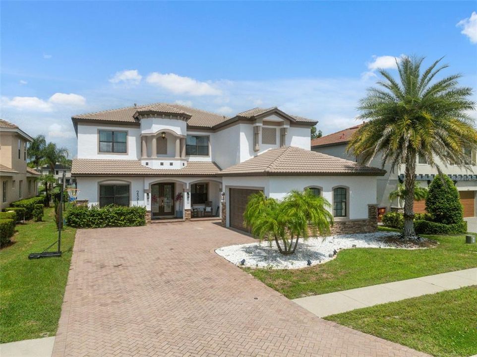 For Sale: $1,250,000 (5 beds, 3 baths, 4118 Square Feet)