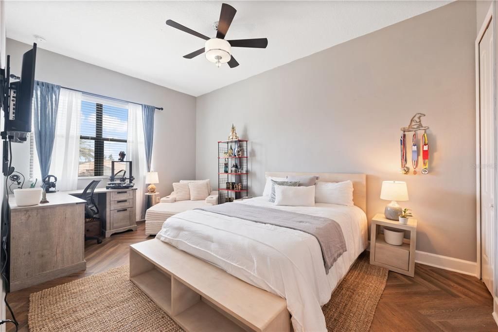 For Sale: $1,250,000 (5 beds, 3 baths, 4118 Square Feet)
