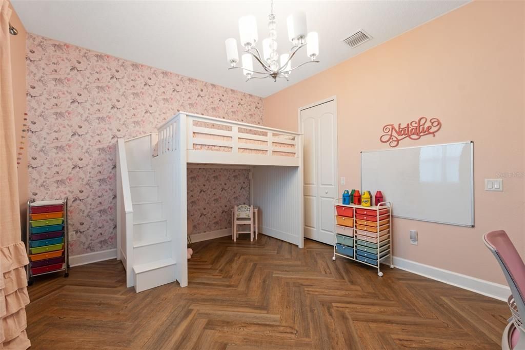 For Sale: $1,250,000 (5 beds, 3 baths, 4118 Square Feet)