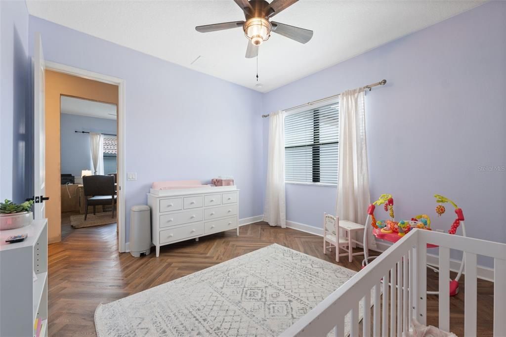 For Sale: $1,250,000 (5 beds, 3 baths, 4118 Square Feet)