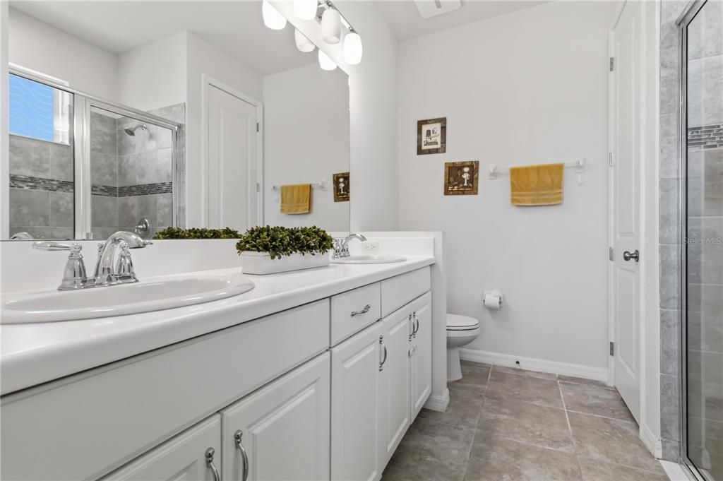 For Rent: $3,200 (3 beds, 2 baths, 1790 Square Feet)