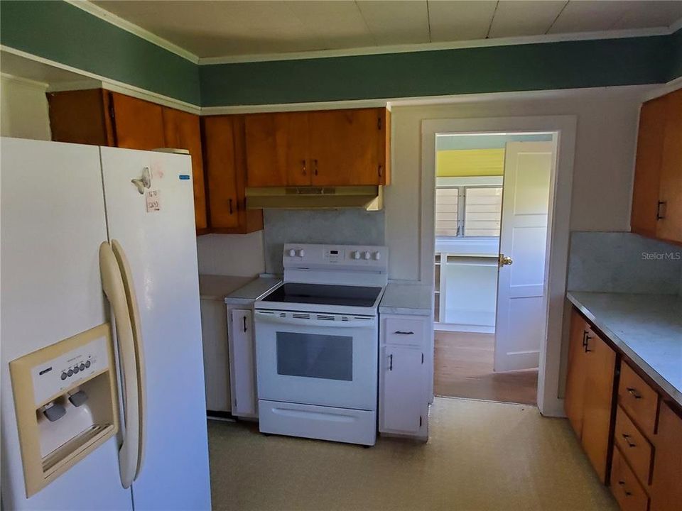 В аренду: $1,450 (3 спален, 1 ванн, 1250 Квадратных фут)