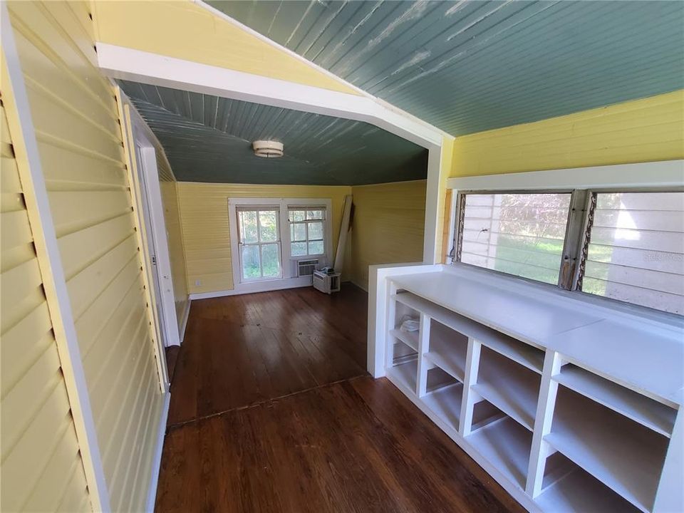 В аренду: $1,450 (3 спален, 1 ванн, 1250 Квадратных фут)