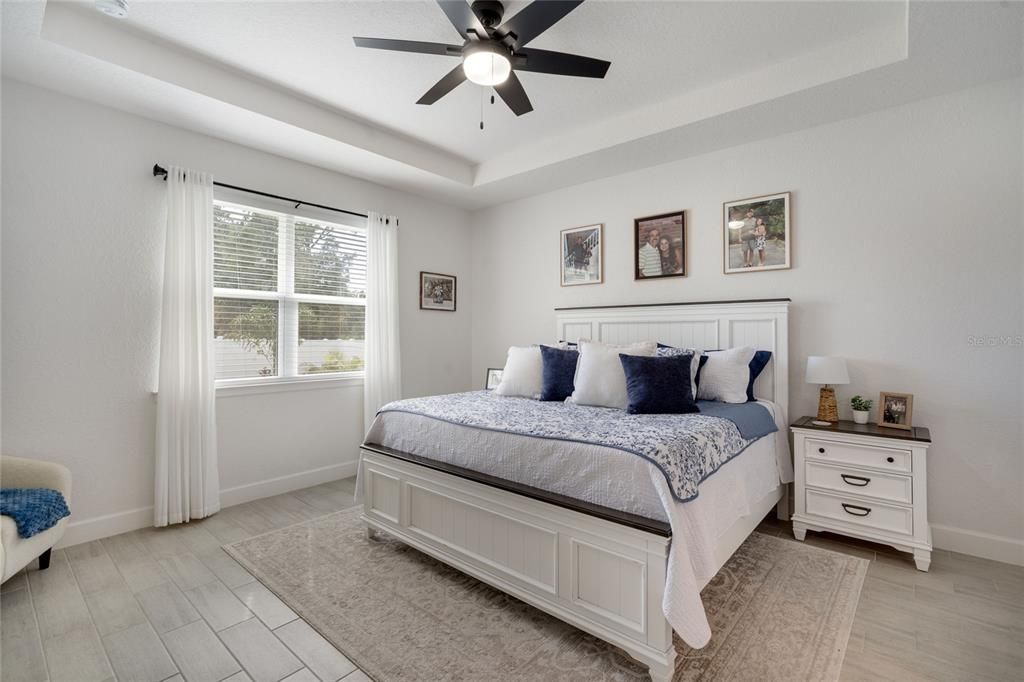 For Sale: $459,000 (3 beds, 2 baths, 1957 Square Feet)