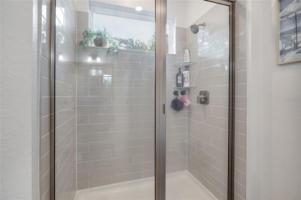For Sale: $459,000 (3 beds, 2 baths, 1957 Square Feet)