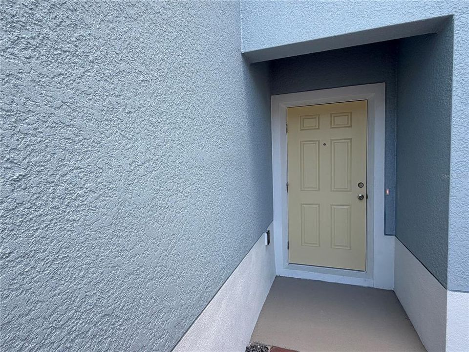 For Rent: $2,300 (3 beds, 2 baths, 1441 Square Feet)