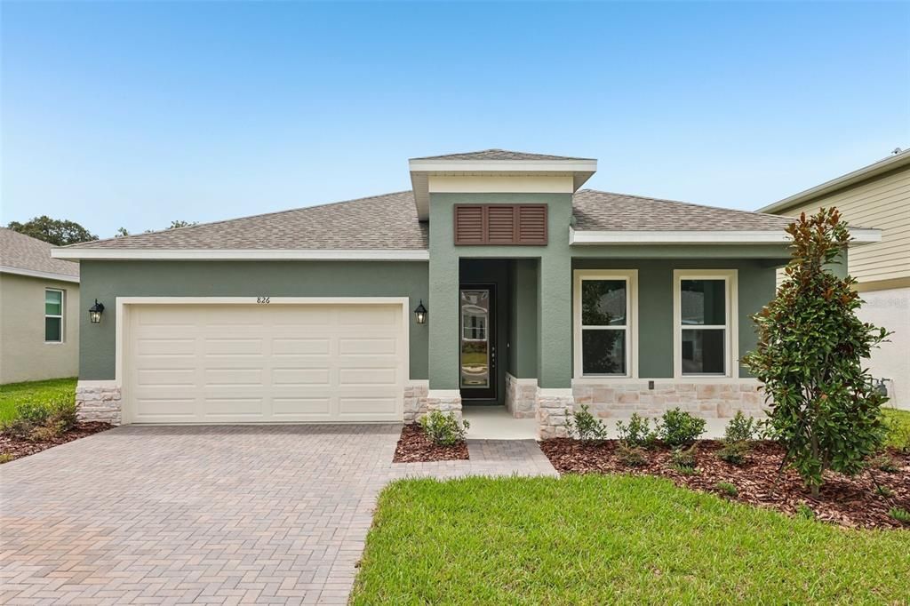 For Sale: $499,999 (4 beds, 2 baths, 1839 Square Feet)