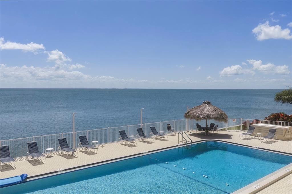 En Venta: $289,900 (1 camas, 1 baños, 825 Pies cuadrados)