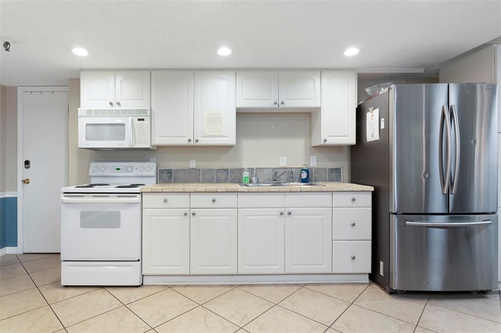 En Venta: $289,900 (1 camas, 1 baños, 825 Pies cuadrados)
