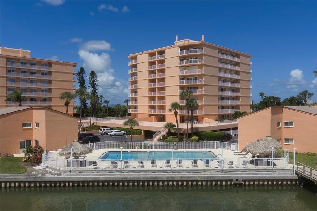 En Venta: $289,900 (1 camas, 1 baños, 825 Pies cuadrados)