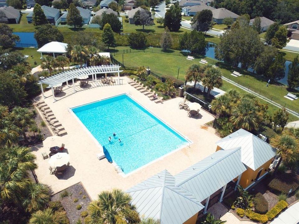 For Rent: $2,675 (4 beds, 2 baths, 2231 Square Feet)