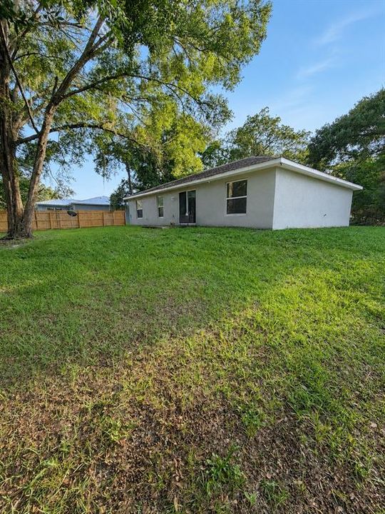 For Sale: $234,900 (3 beds, 2 baths, 1285 Square Feet)