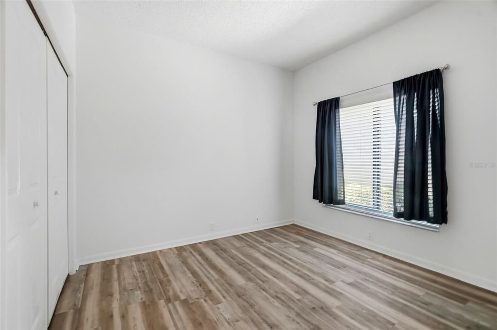 For Sale: $290,900 (2 beds, 2 baths, 1140 Square Feet)