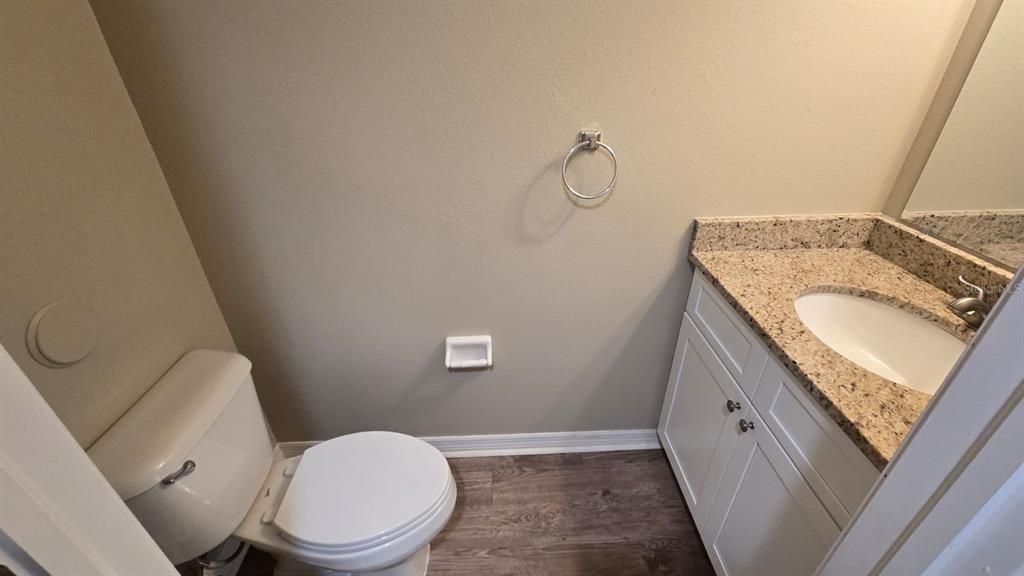 En Venta: $359,000 (3 camas, 2 baños, 2045 Pies cuadrados)