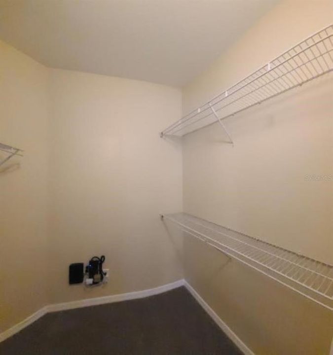 В аренду: $1,695 (2 спален, 2 ванн, 1335 Квадратных фут)