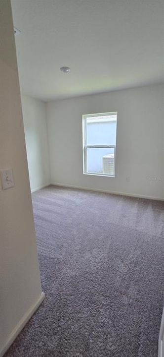 En Renta: $2,050 (4 camas, 2 baños, 1811 Pies cuadrados)
