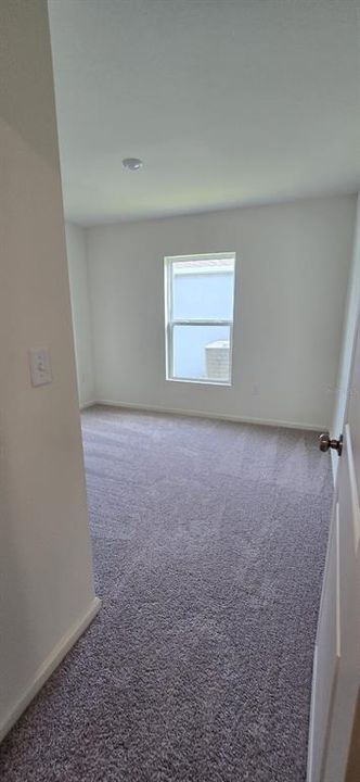 En Renta: $2,050 (4 camas, 2 baños, 1811 Pies cuadrados)