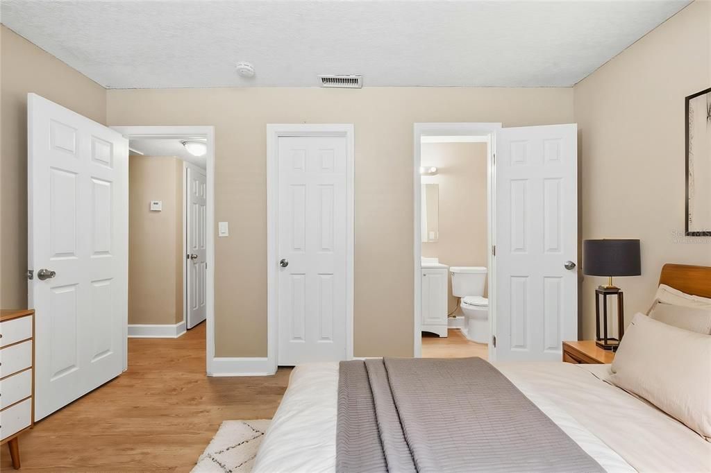 For Sale: $261,325 (3 beds, 1 baths, 1293 Square Feet)