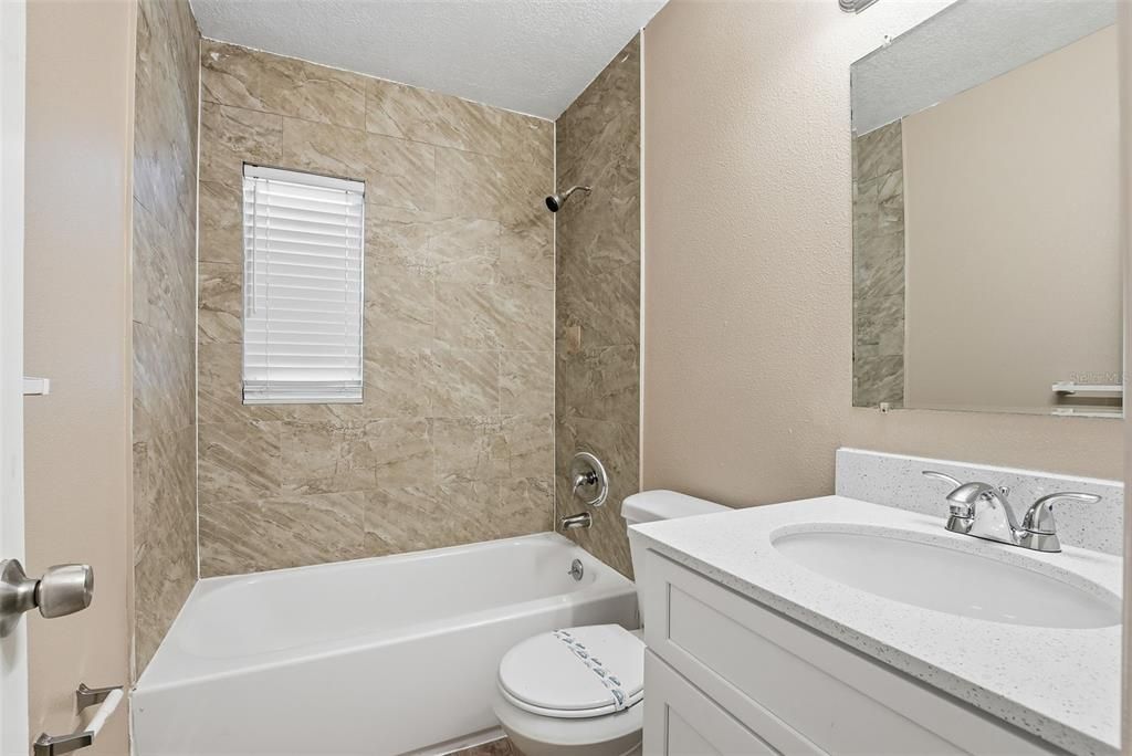 For Sale: $261,325 (3 beds, 1 baths, 1293 Square Feet)
